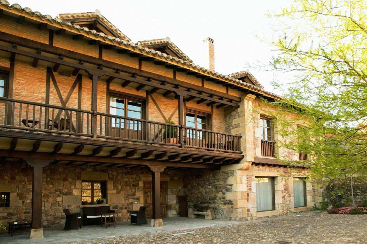 Posada Los NogalesBarcenilla エクステリア 写真